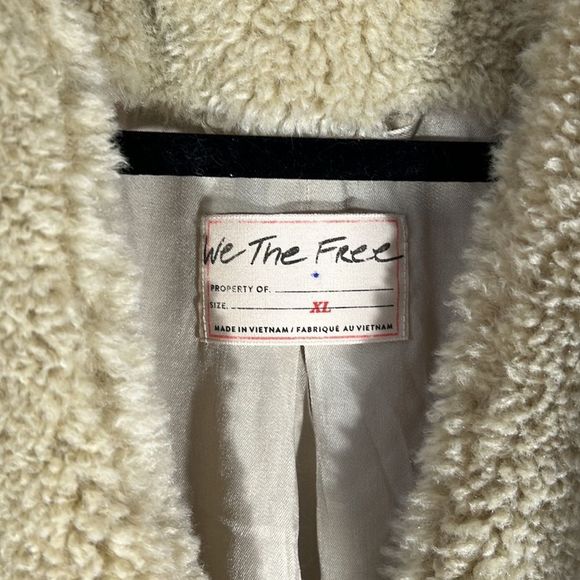 FREE PEOPLE GREAT ESCAPE TEDDY VEST NEW SIZE XL - Picture 3 of 7